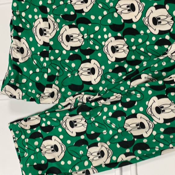 LulaRoe Disney TC Green Minnie Mouse Leggings—All LulaRoe Buy 2, get 1 Free - Picture 1 of 2